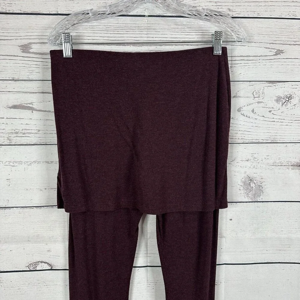 Cabi Skirted Legging Womens Medium Red 3672 Stretch Midrise Modest M'Legging - Picture 6 of 13
